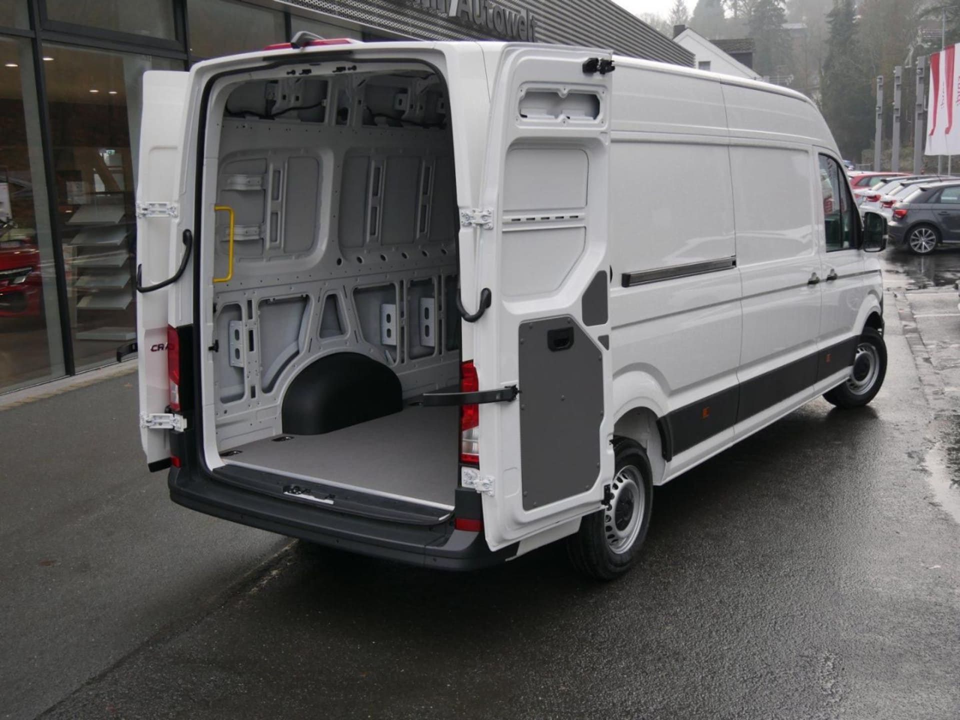 Volkswagen Crafter Kasten langer Radstand