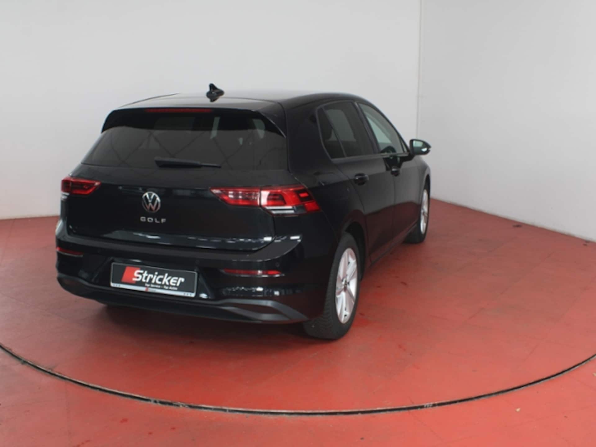 Volkswagen Golf Life