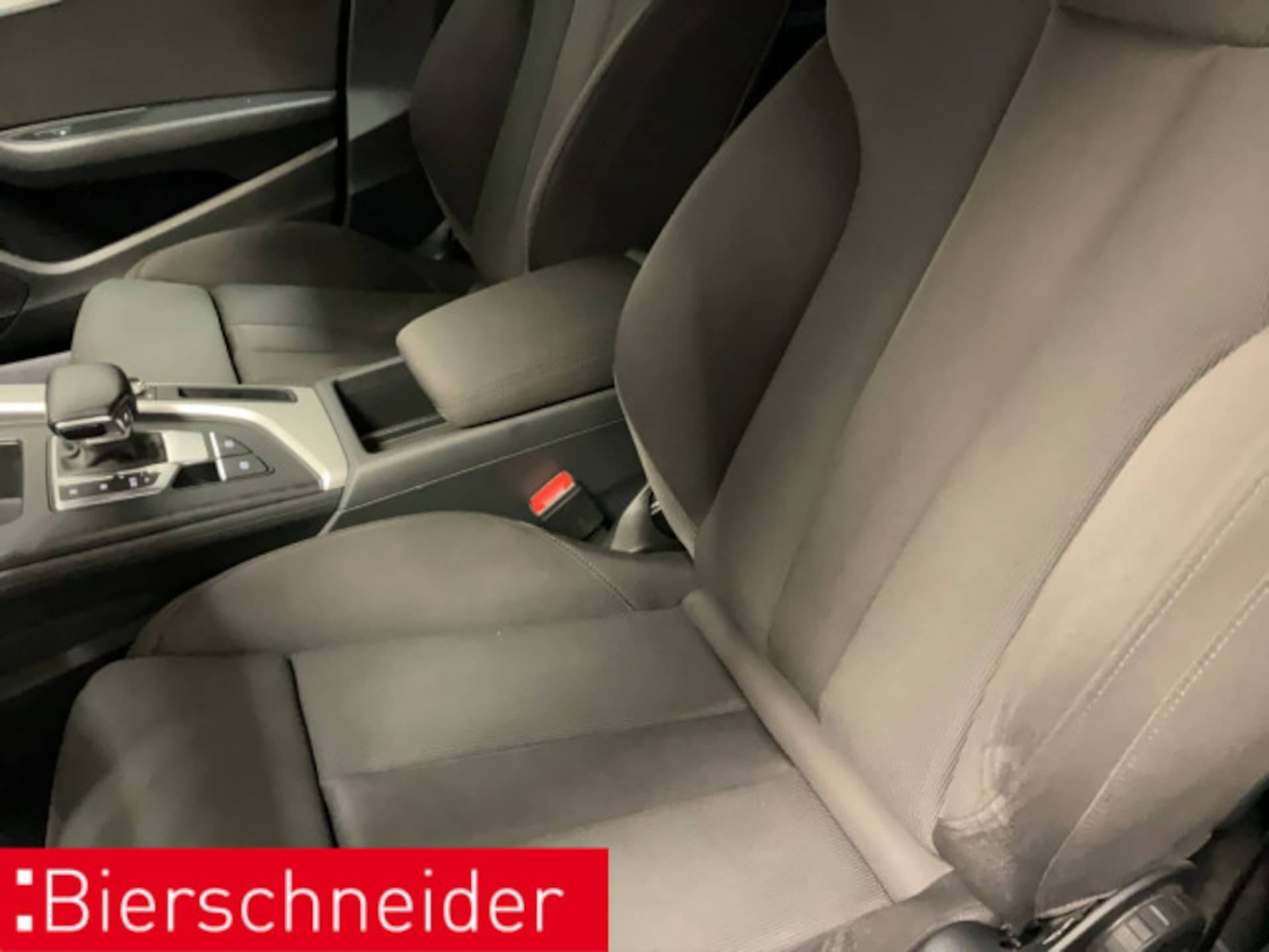 Audi A4 Avant S line