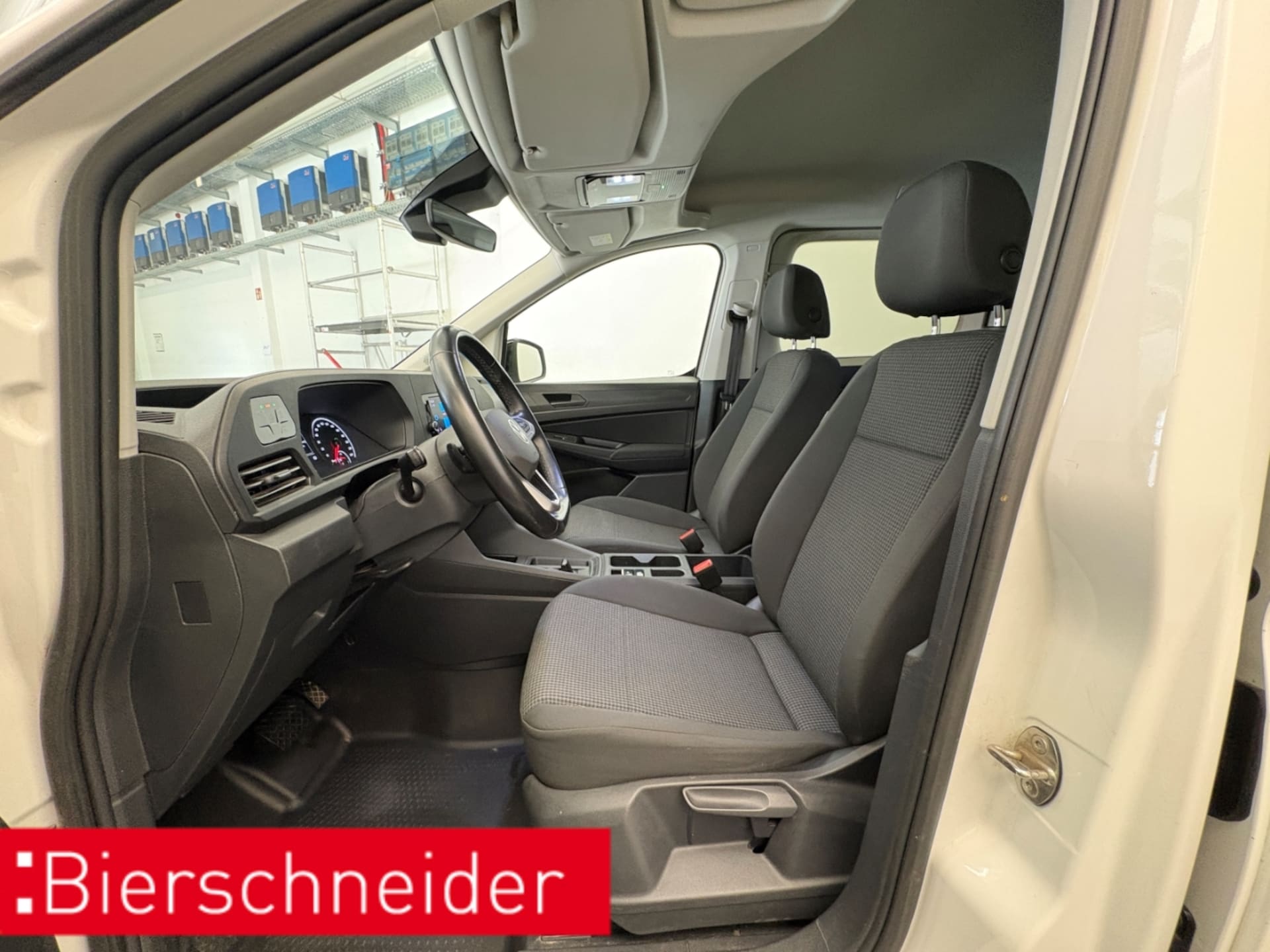 Volkswagen Caddy Maxi Basis-Modell