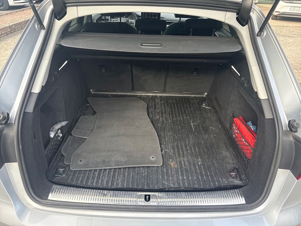 Bild som visar&nbsp;Audi A4 allroad quattro&nbsp;A4 allroad quattro 40 TDI Proline 204 hk S tronic - för mer information kontakta din Audi Partner