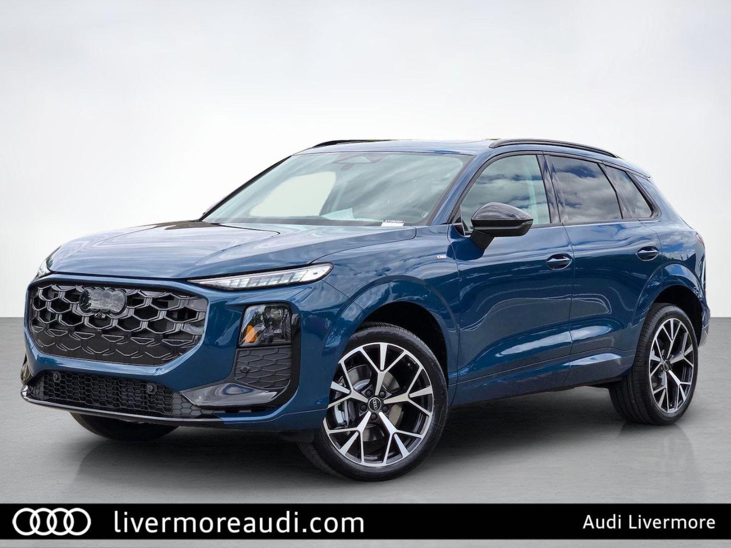 2026 Audi Q3 S line quattro's photo