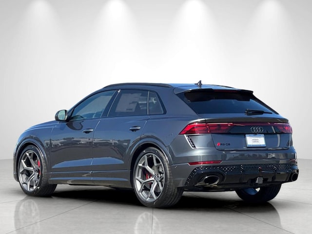 2026 Audi RS Q8 SUV performance