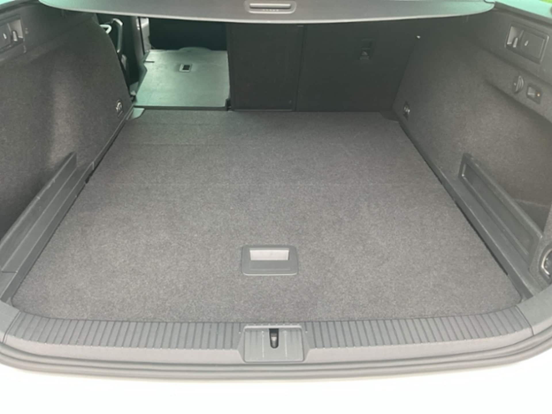Volkswagen Passat Variant Elegance