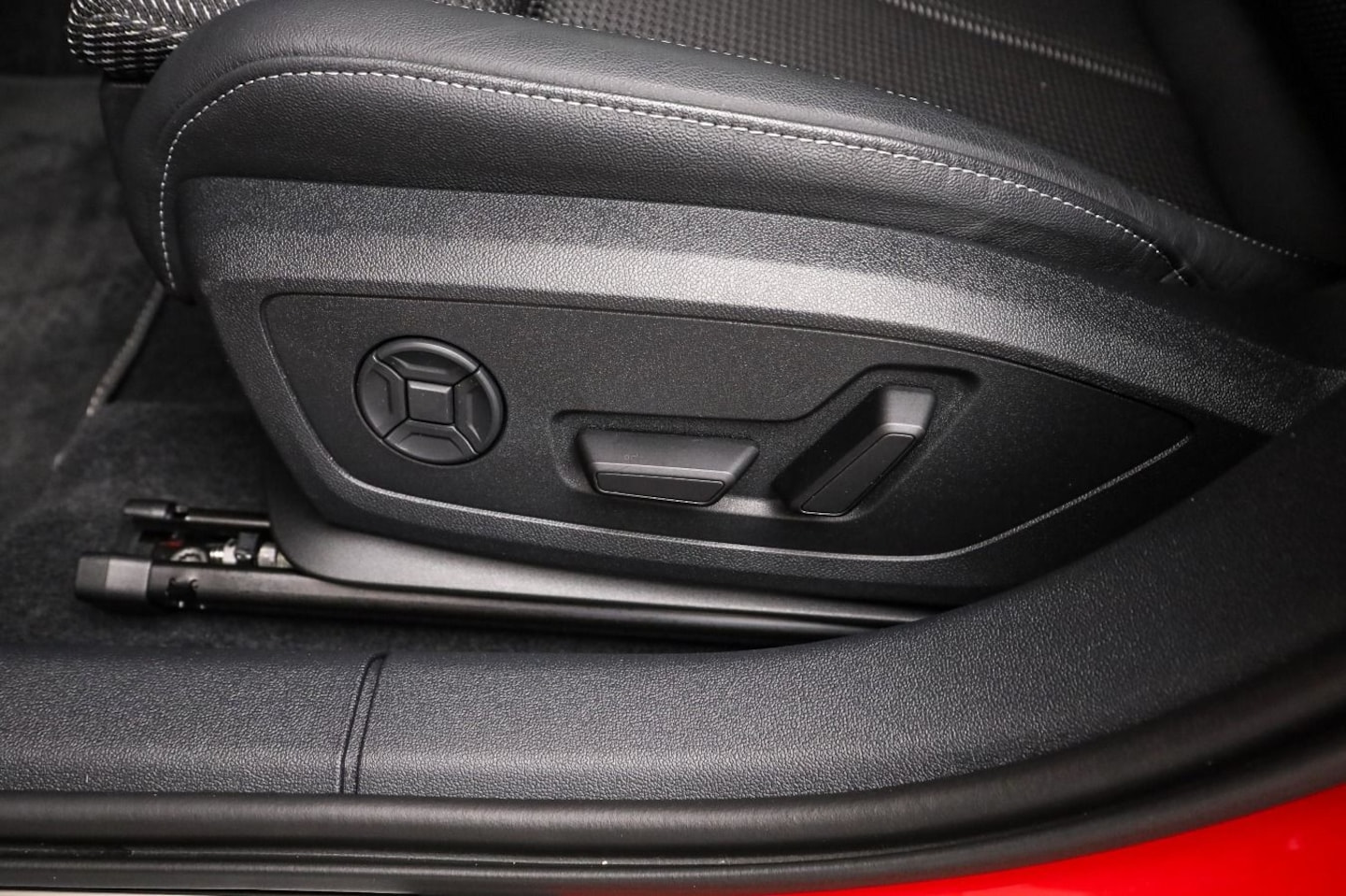 Bild über Audi S3 Sportback TFSI quattro S tronic - für weitere Informationen kontaktieren Sie den Audi Partner