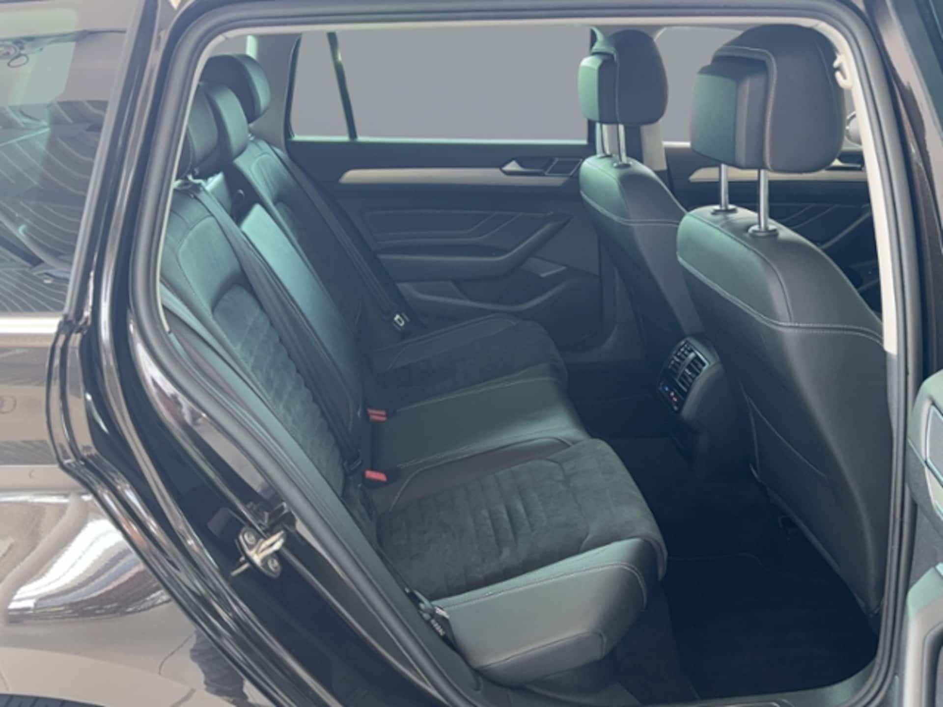 Volkswagen Passat Variant Elegance