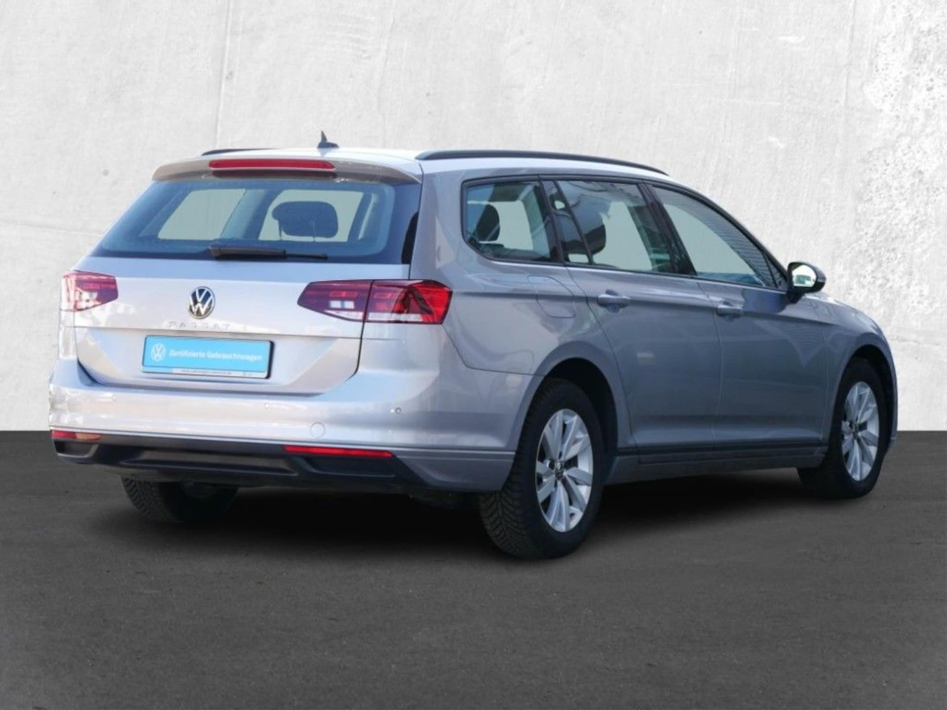 Volkswagen Passat Variant Basis-Modell