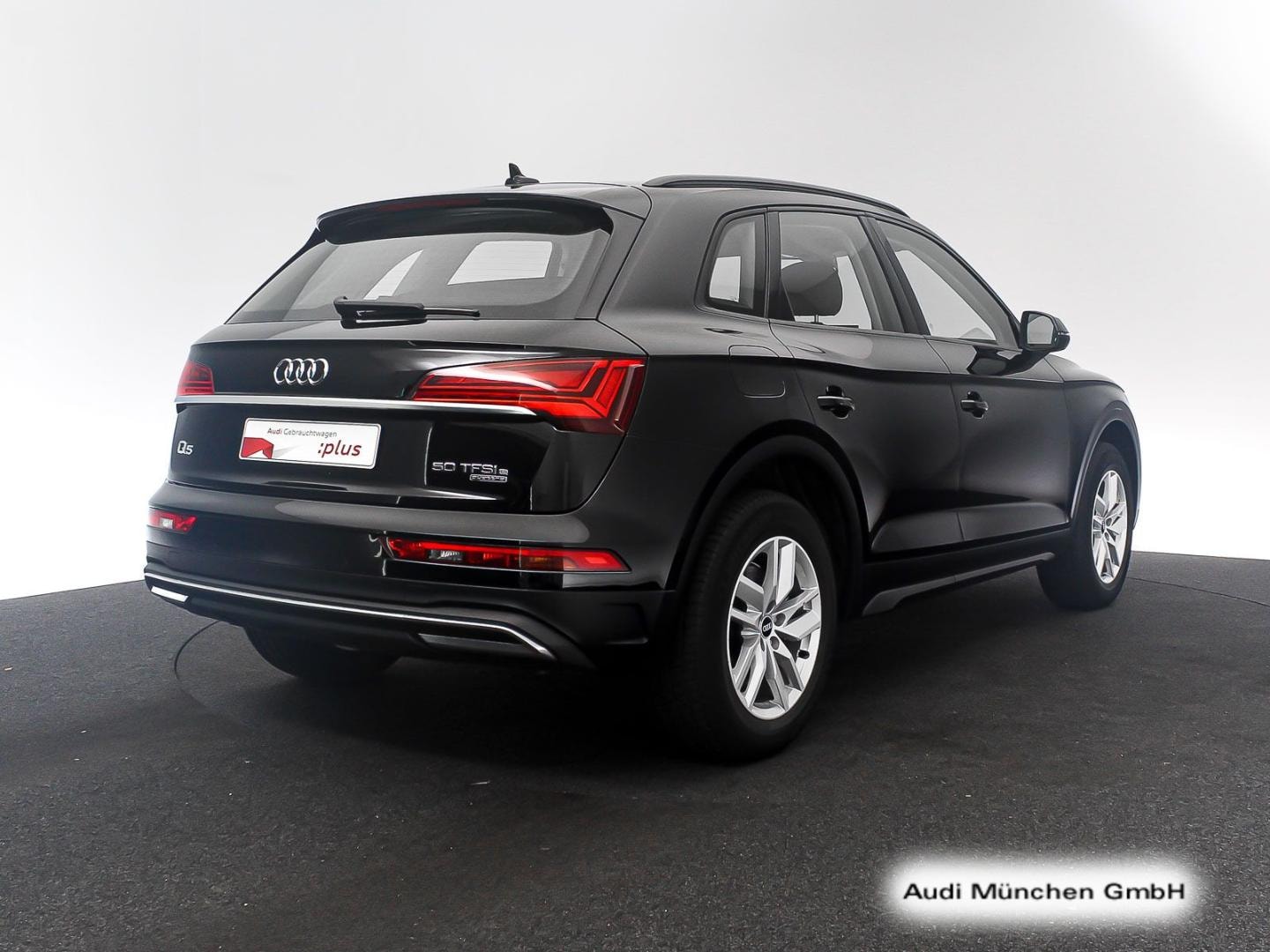 Bild über Audi Q5 TFSI e 50 TFSI e quattro S tronic - für weitere Informationen kontaktieren Sie den Audi Partner
