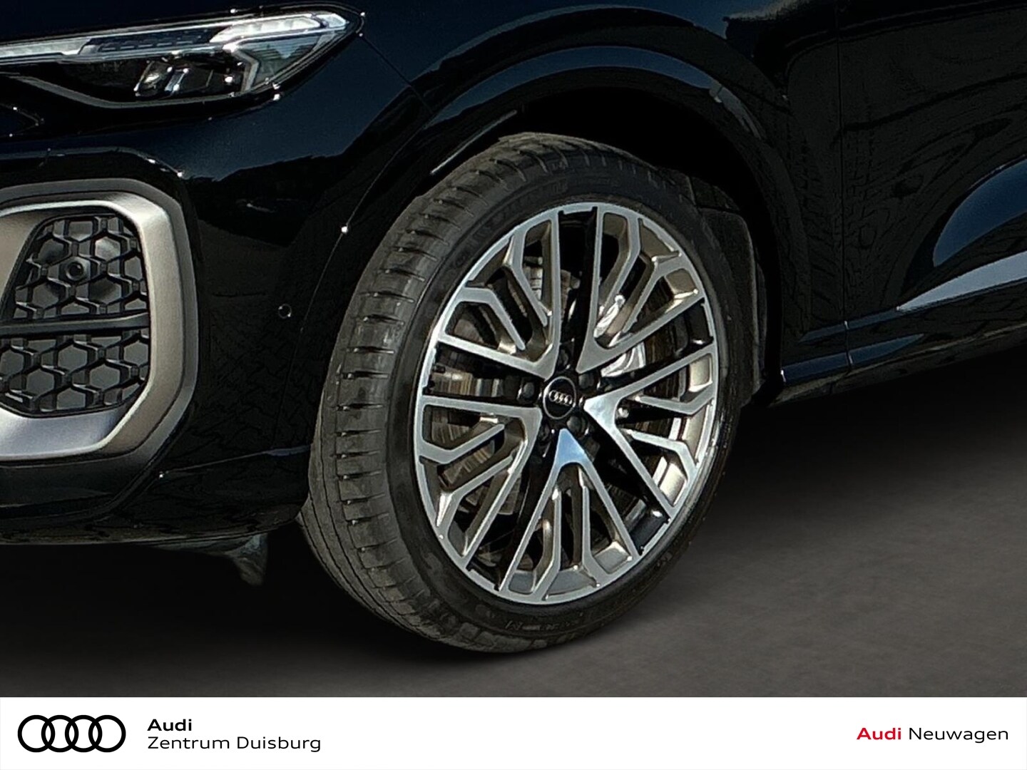 Bild über Audi Q5 SUV TDI quattro 150 kW S tronic - für weitere Informationen kontaktieren Sie den Audi Partner
