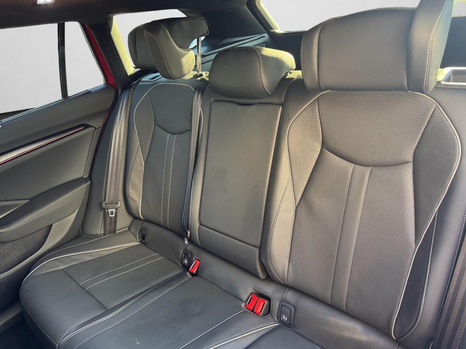 Škoda Superb Combi – Bild 14