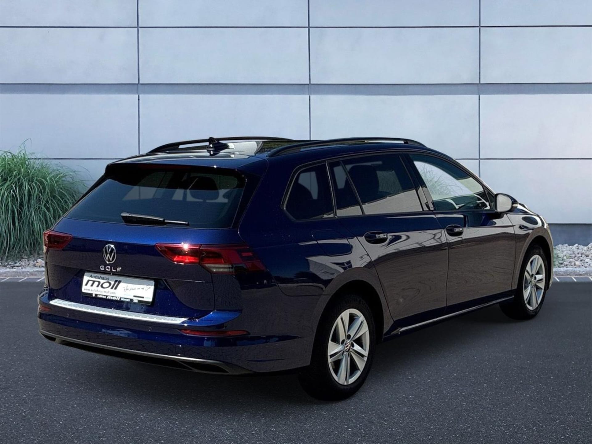 Volkswagen Golf Variant Life