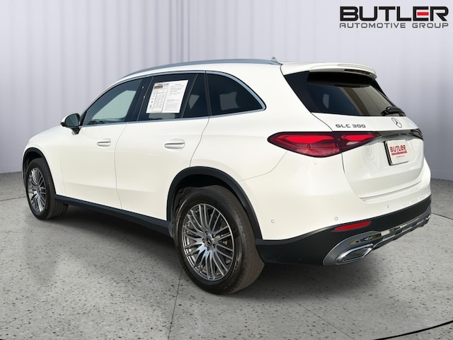 2024 Mercedes-Benz GLC 300