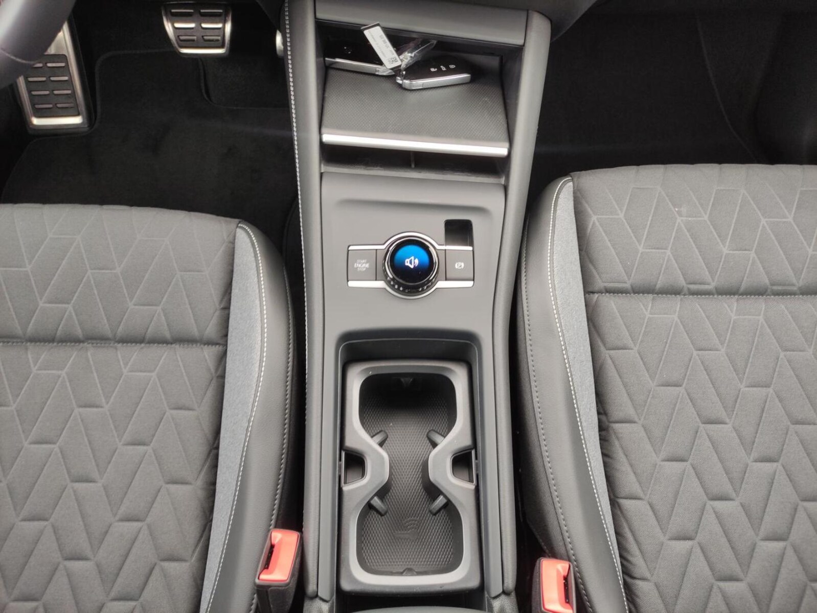 Volkswagen Tiguan – Bild 9