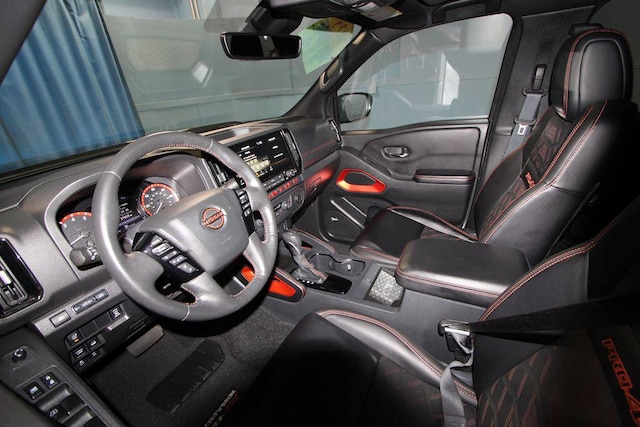 2025 Nissan Frontier
