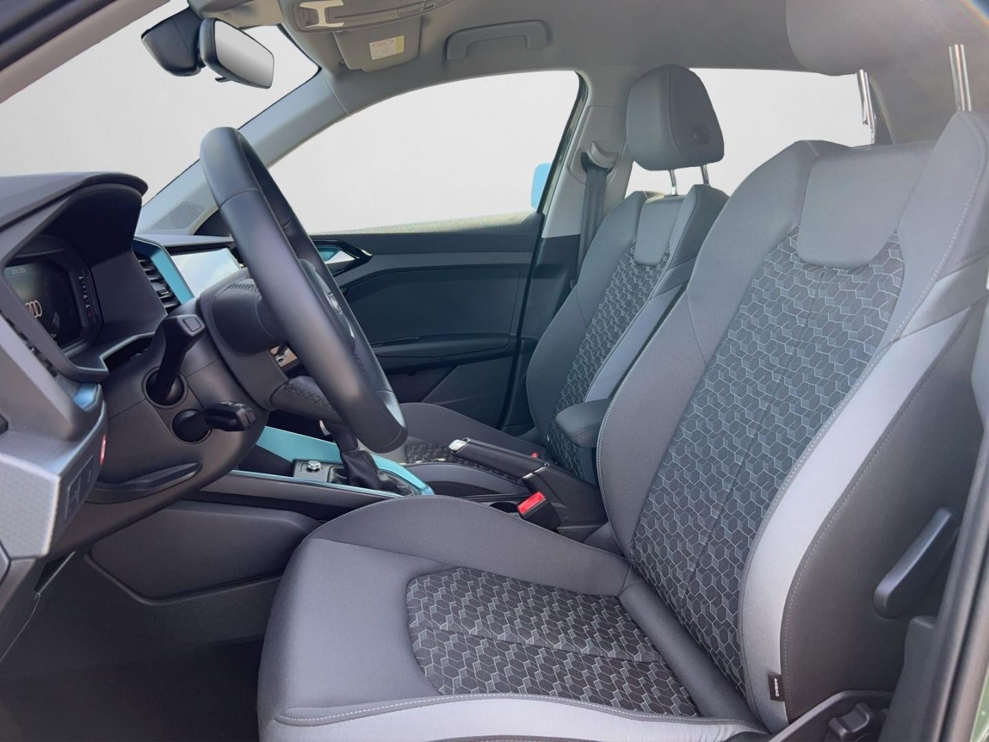 Bild über Audi A1 allstreet 30 TFSI S tronic - für weitere Informationen kontaktieren Sie den Audi Partner