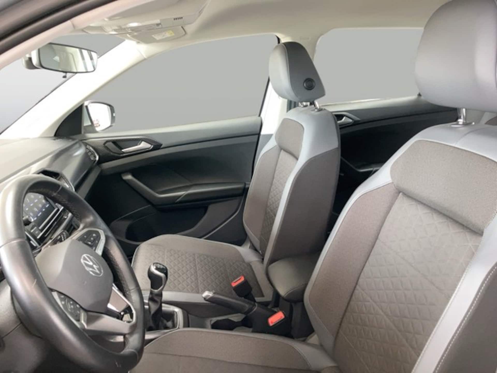 Volkswagen T-Cross Style
