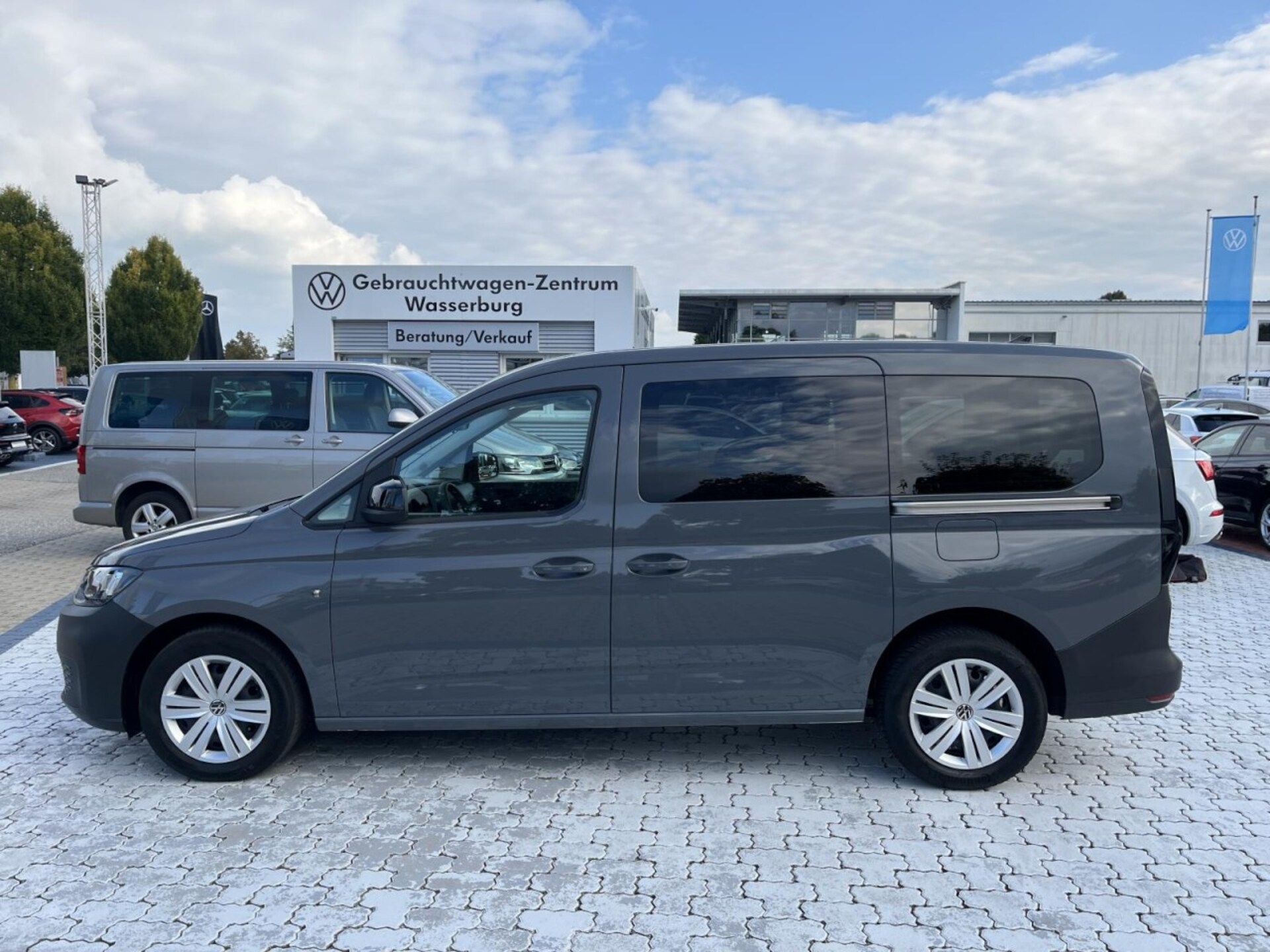Volkswagen Caddy Maxi Basis-Modell