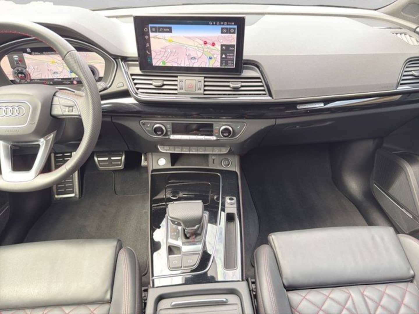 Bild über Audi Q5 Sportback 50 TDI quattro tiptronic - für weitere Informationen kontaktieren Sie den Audi Partner