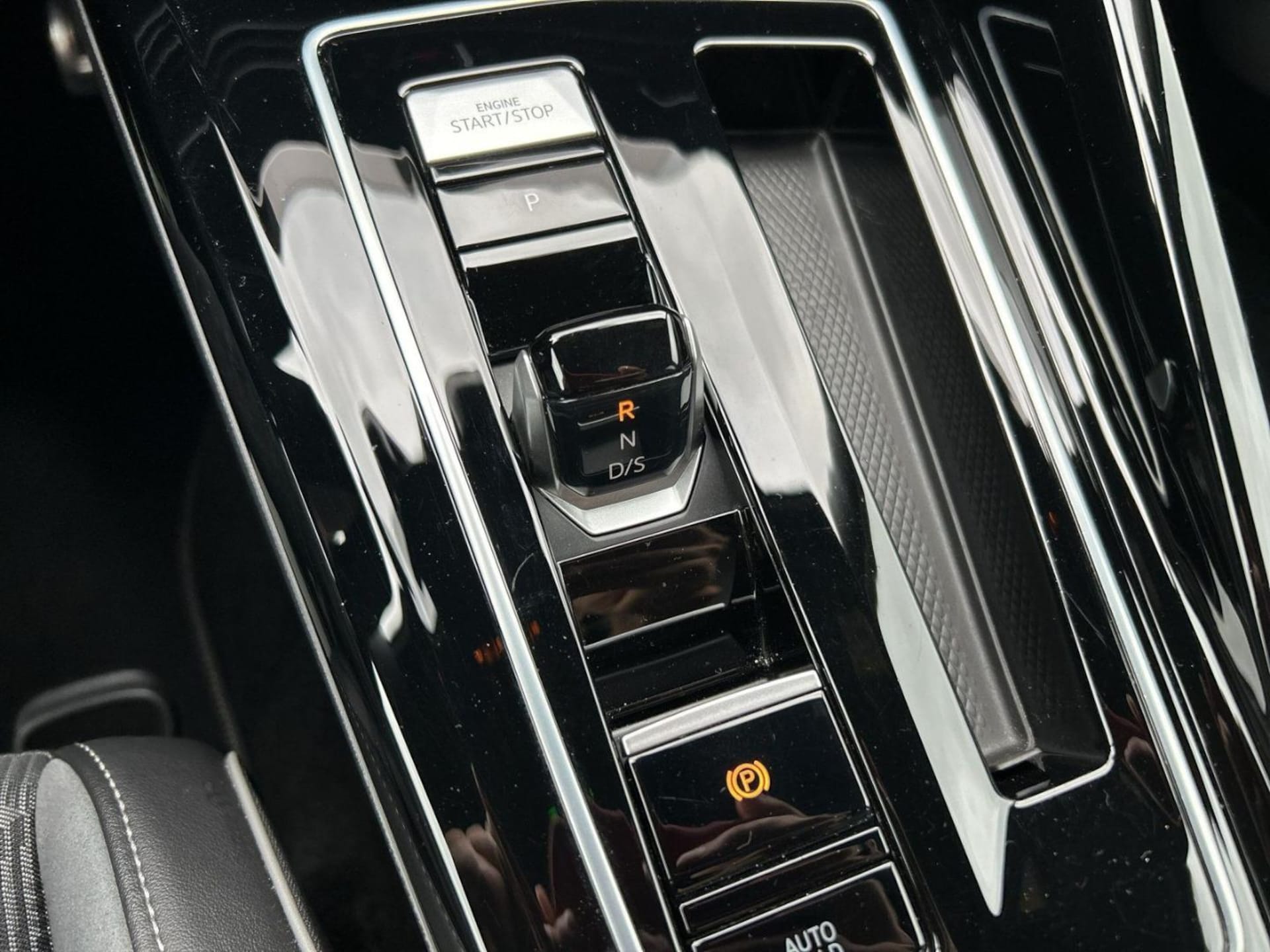 Volkswagen Golf Variant R-Line