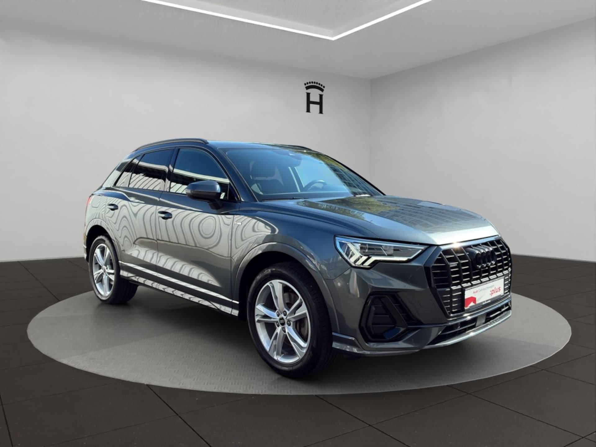 Audi Q3 SUV S line