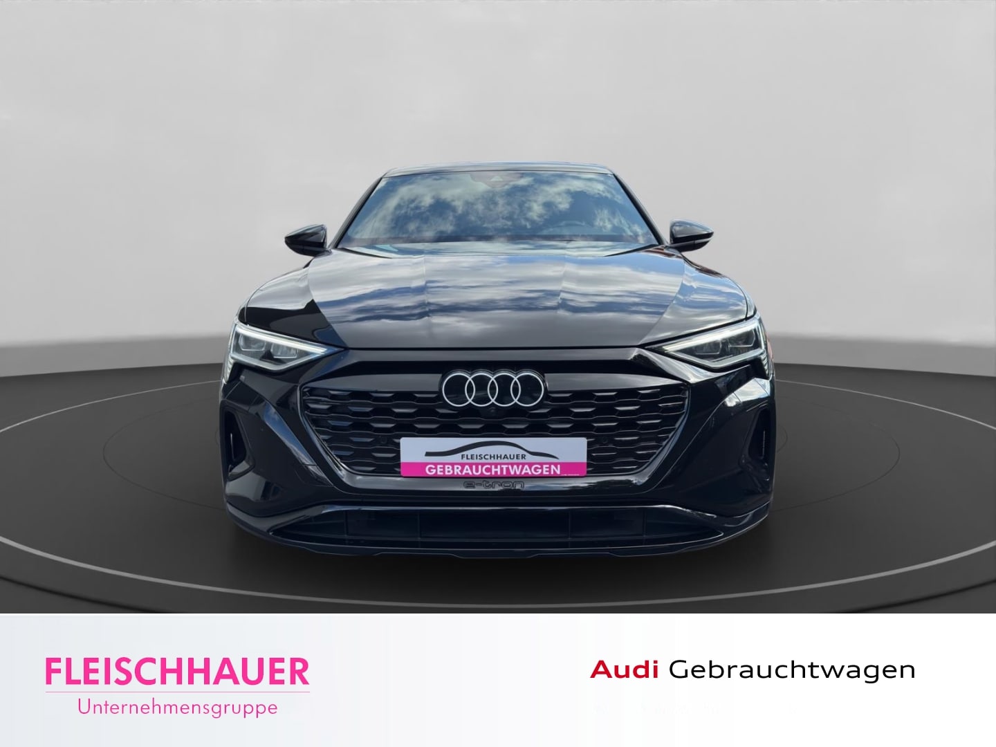 Bild über Audi Q8 Sportback e-tron advanced 50 e-tron quattro - für weitere Informationen kontaktieren Sie den Audi Partner