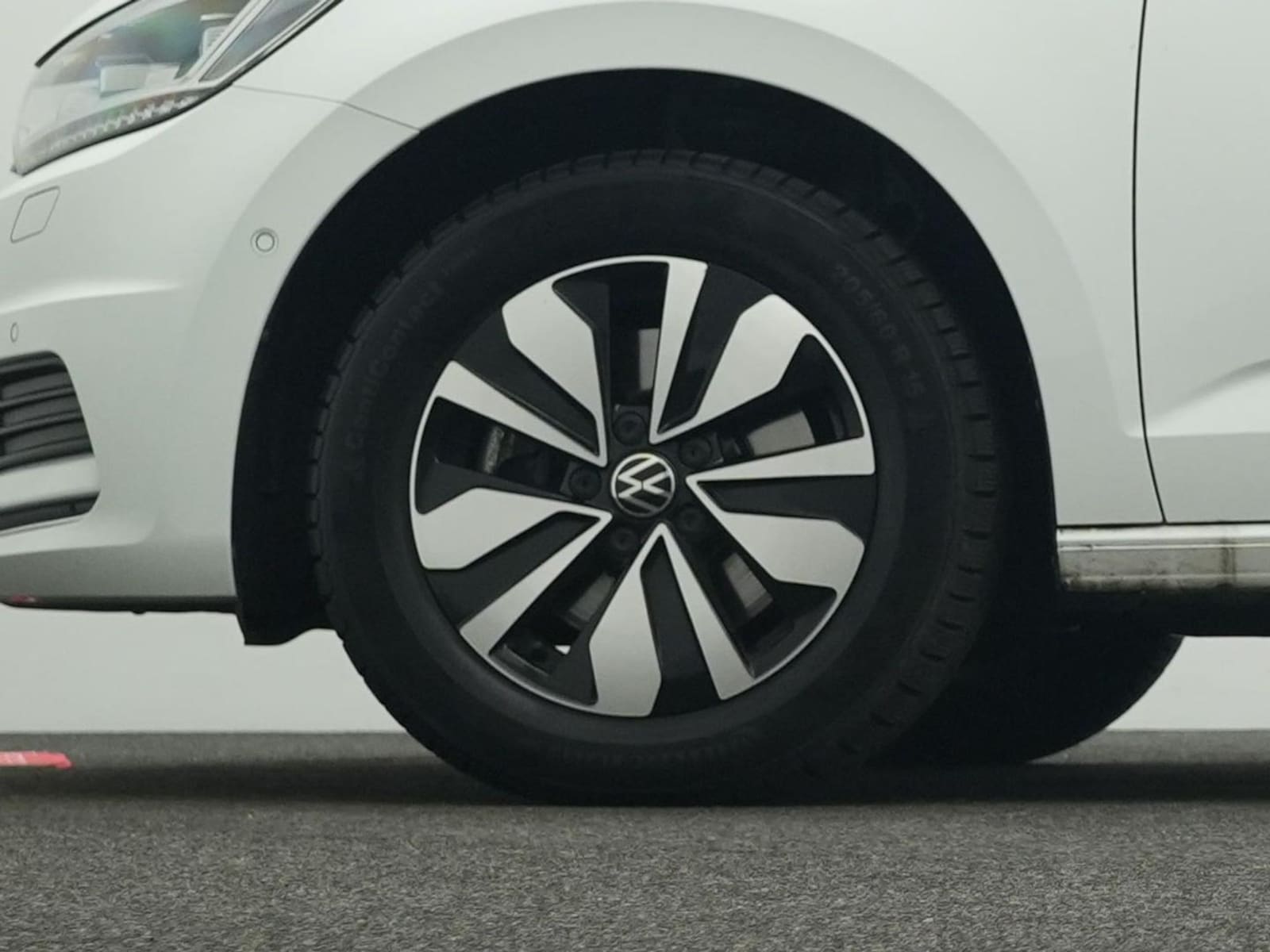 Volkswagen Touran – Bild 23