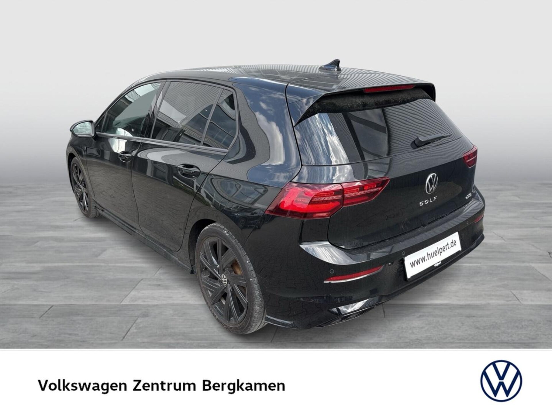 Volkswagen Golf R-Line