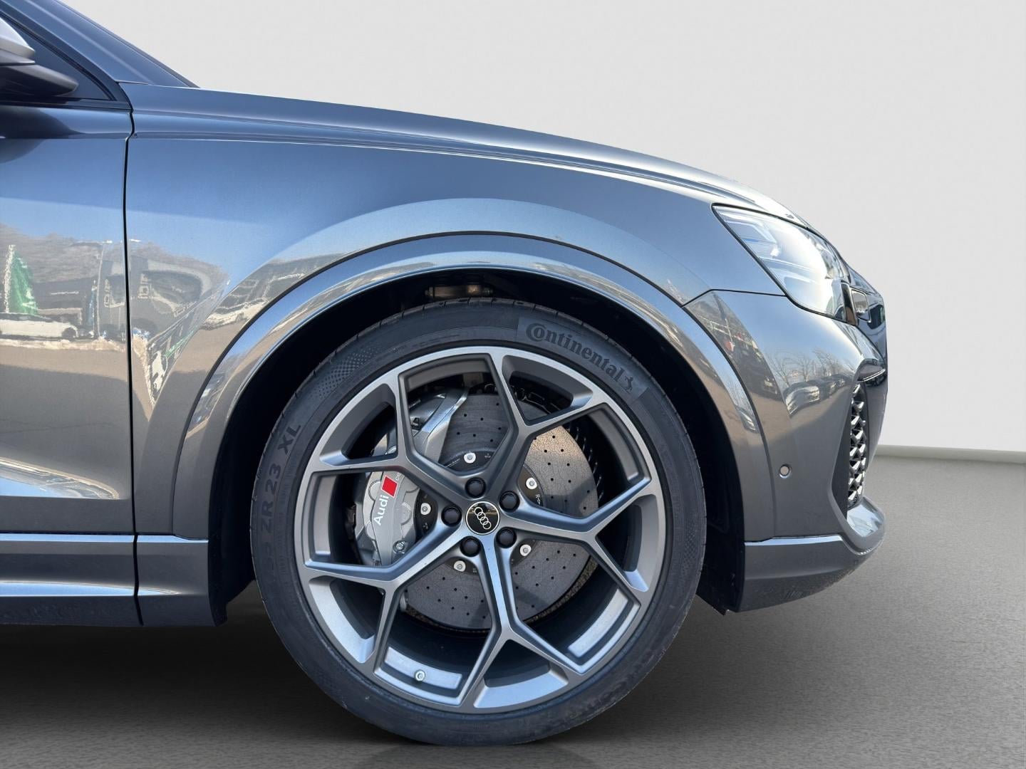 Bild über Audi RS Q8 SUV TFSI quattro 471 kW tiptronic - für weitere Informationen kontaktieren Sie den Audi Partner