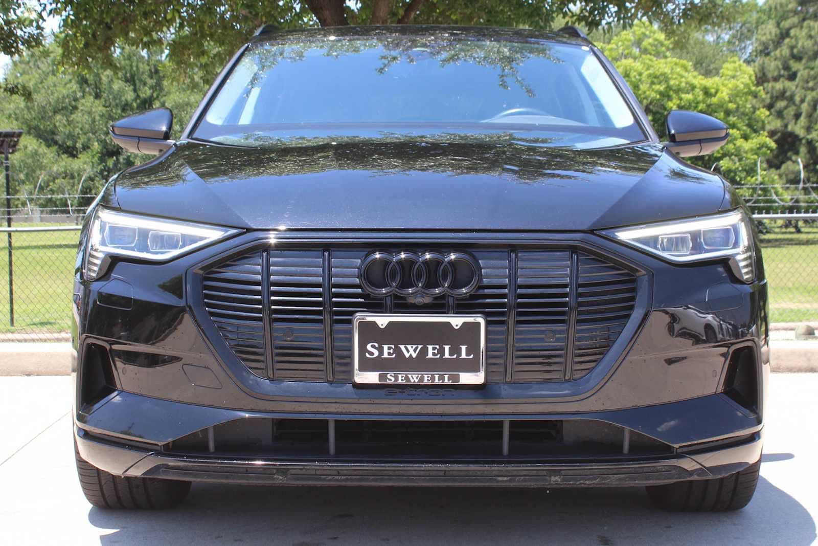 Used 2022 Audi e-tron Premium Plus with VIN WA1LAAGE8NB005454 for sale in Houston, TX
