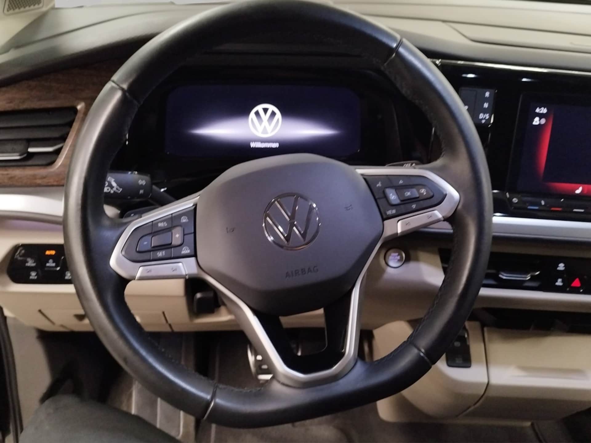 Volkswagen Multivan Style