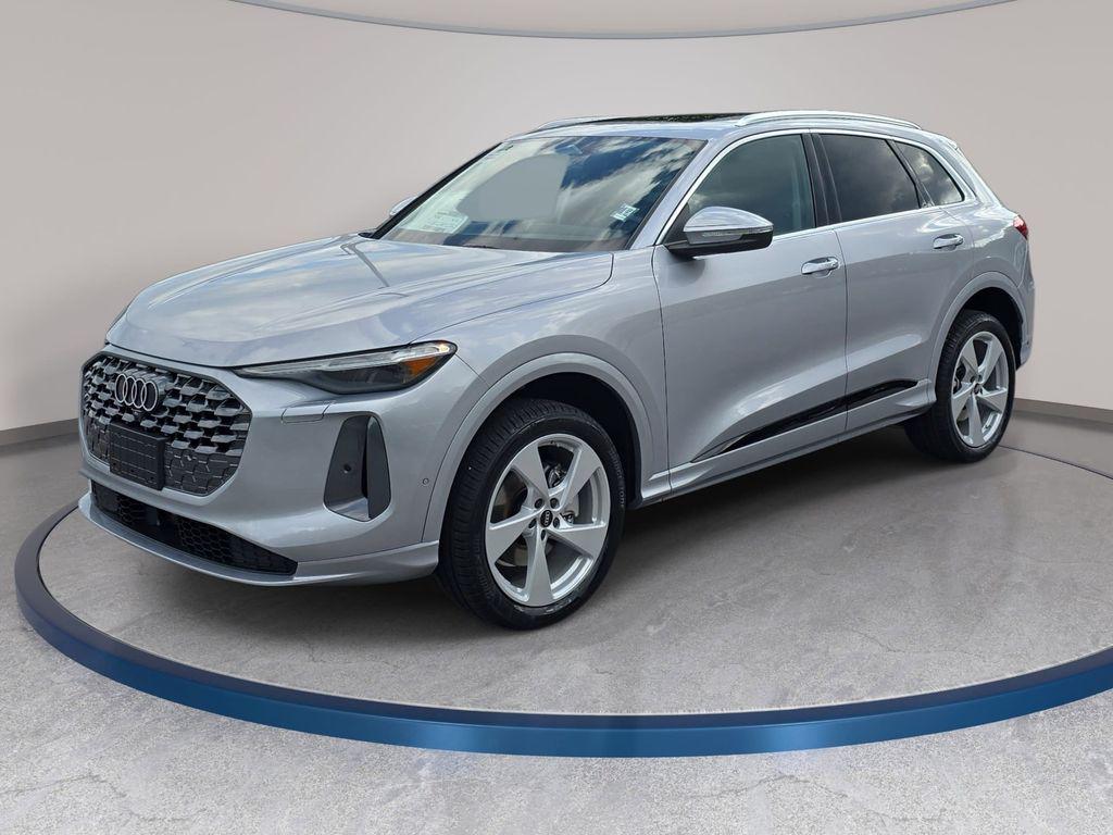 2026 Audi Q5 Premium Plus quattro's photo