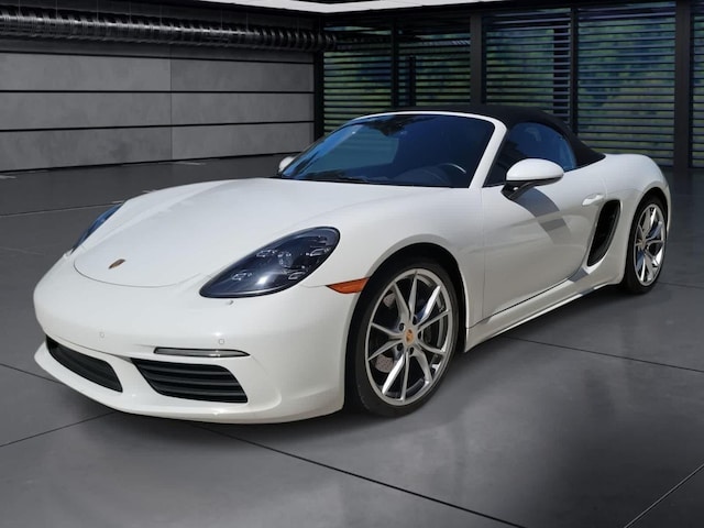 2021 Porsche 718 Boxster