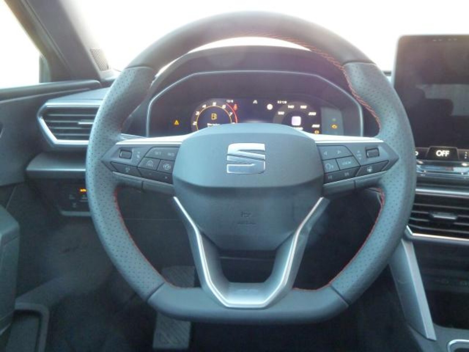 SEAT Leon – Bild 8