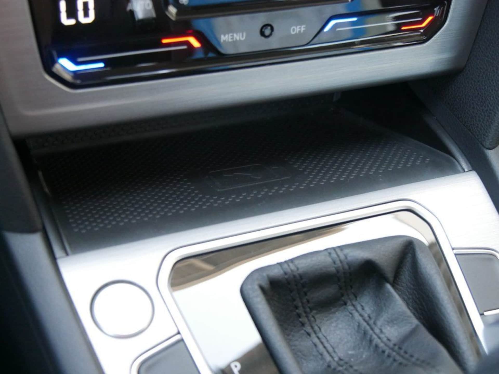 Volkswagen Passat Variant Basis-Modell
