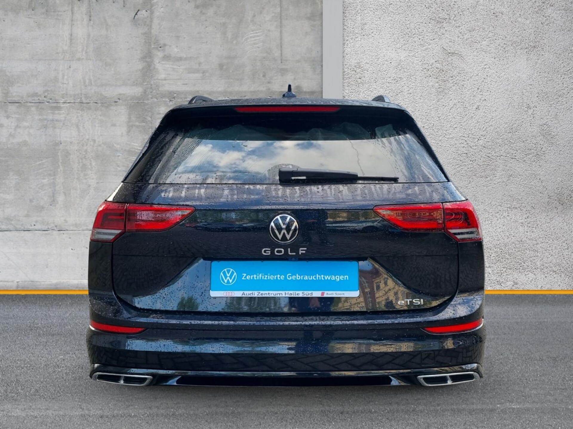 Volkswagen Golf Variant R-Line