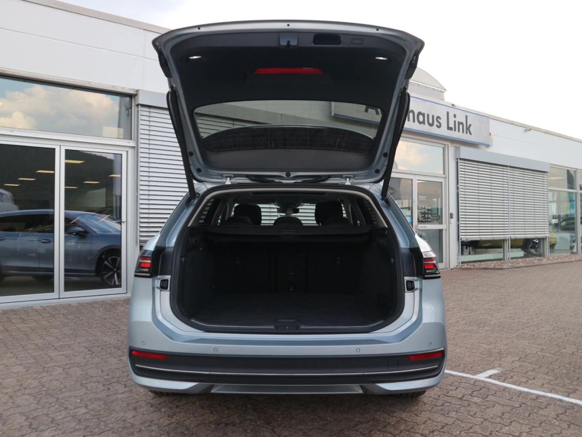 Volkswagen Passat Business