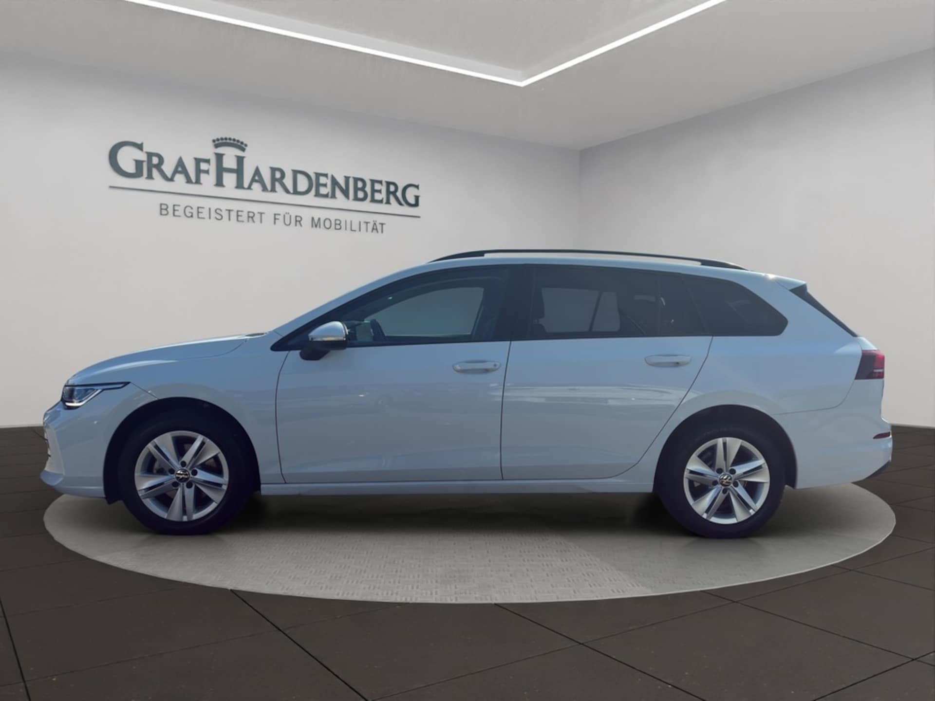 Volkswagen Golf Variant Life