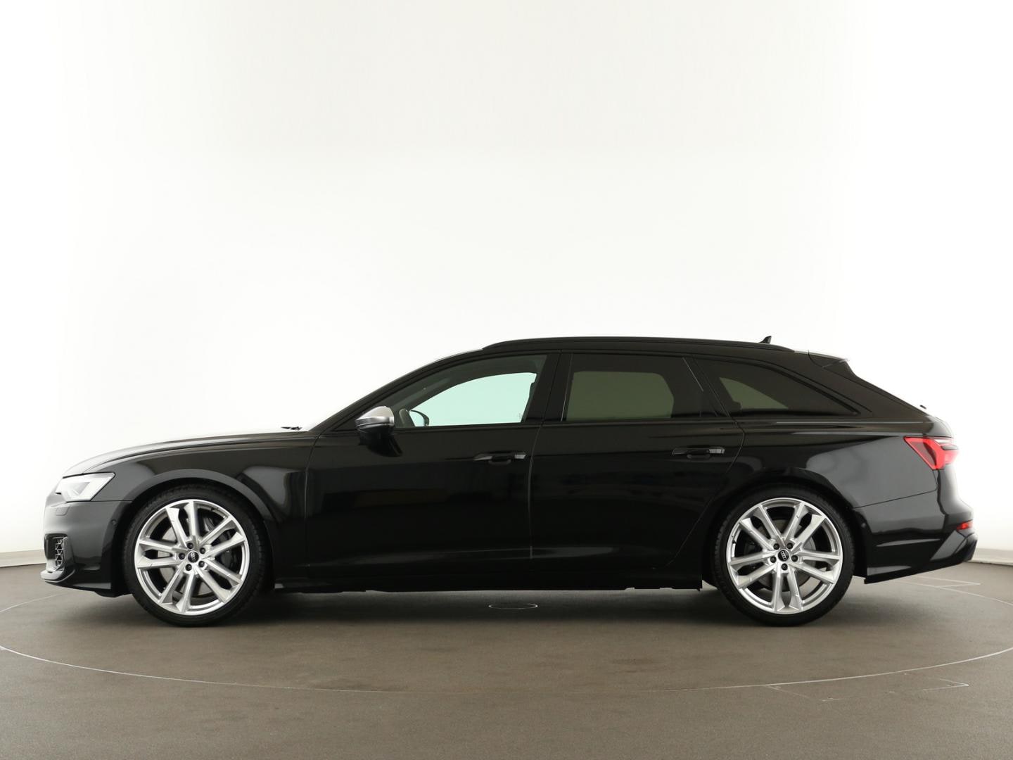 Bild über Audi S6 Avant TDI quattro tiptronic - für weitere Informationen kontaktieren Sie den Audi Partner