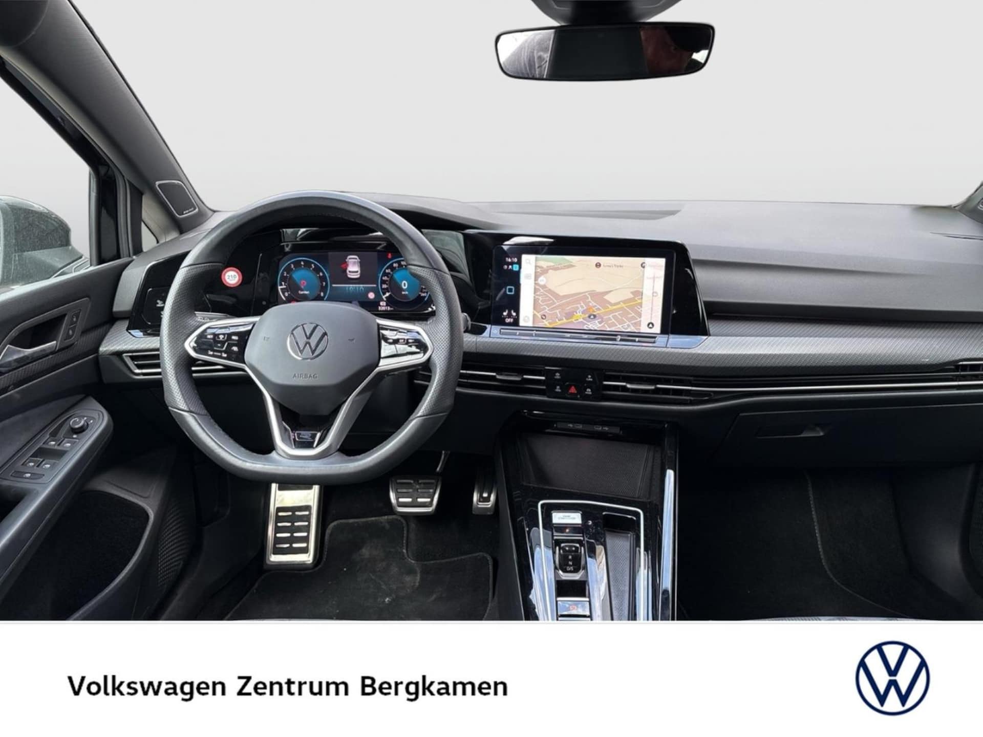 Volkswagen Golf R-Line