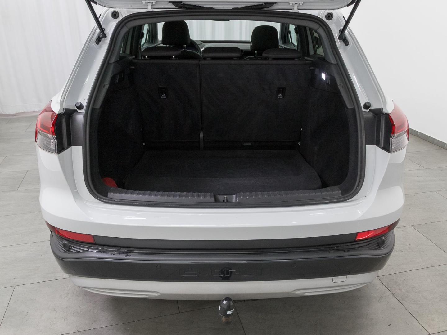 Image about Audi Q4 e-tron 40 e-tron