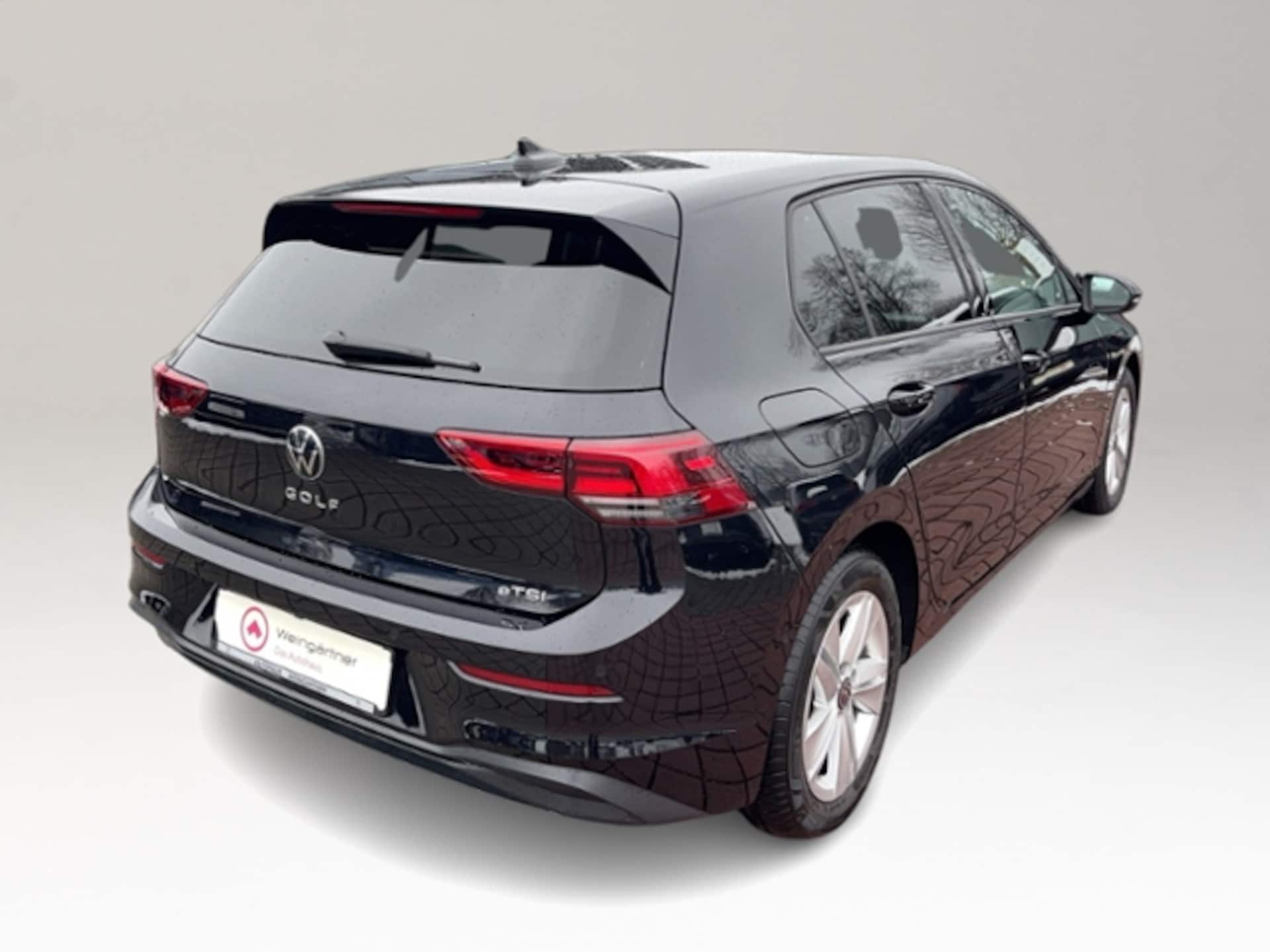 Volkswagen Golf Life