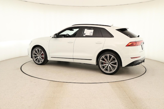 2026 Audi Q8