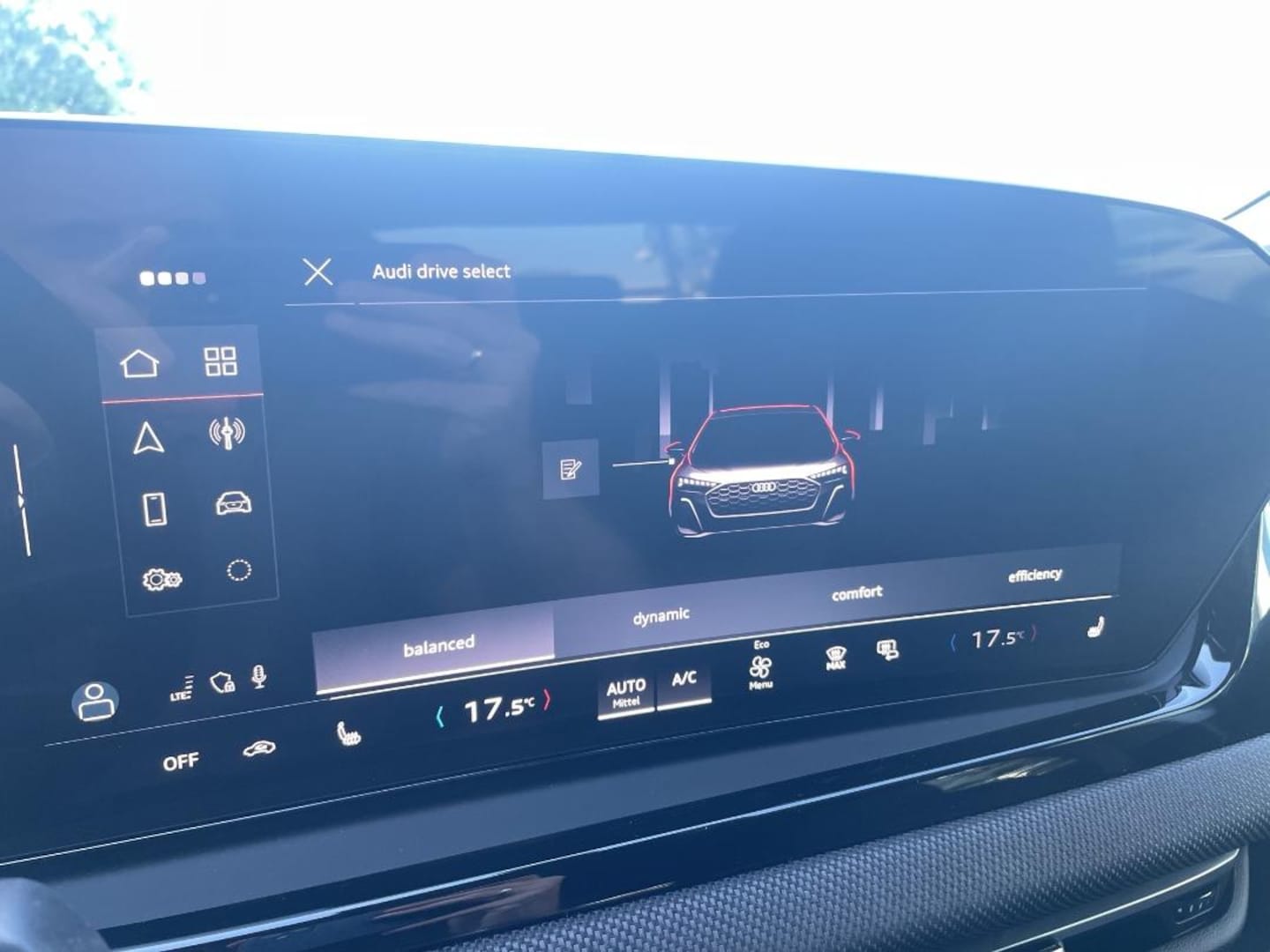 Bild über Audi A5 Limousine TFSI S tronic - für weitere Informationen kontaktieren Sie den Audi Partner