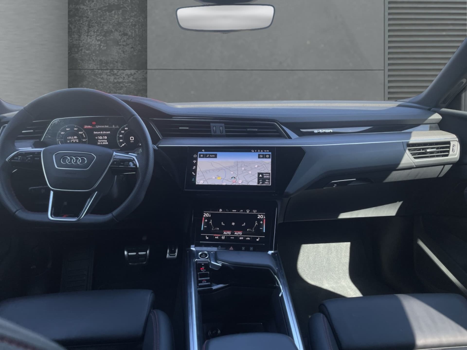 Audi Q8 e-tron S line