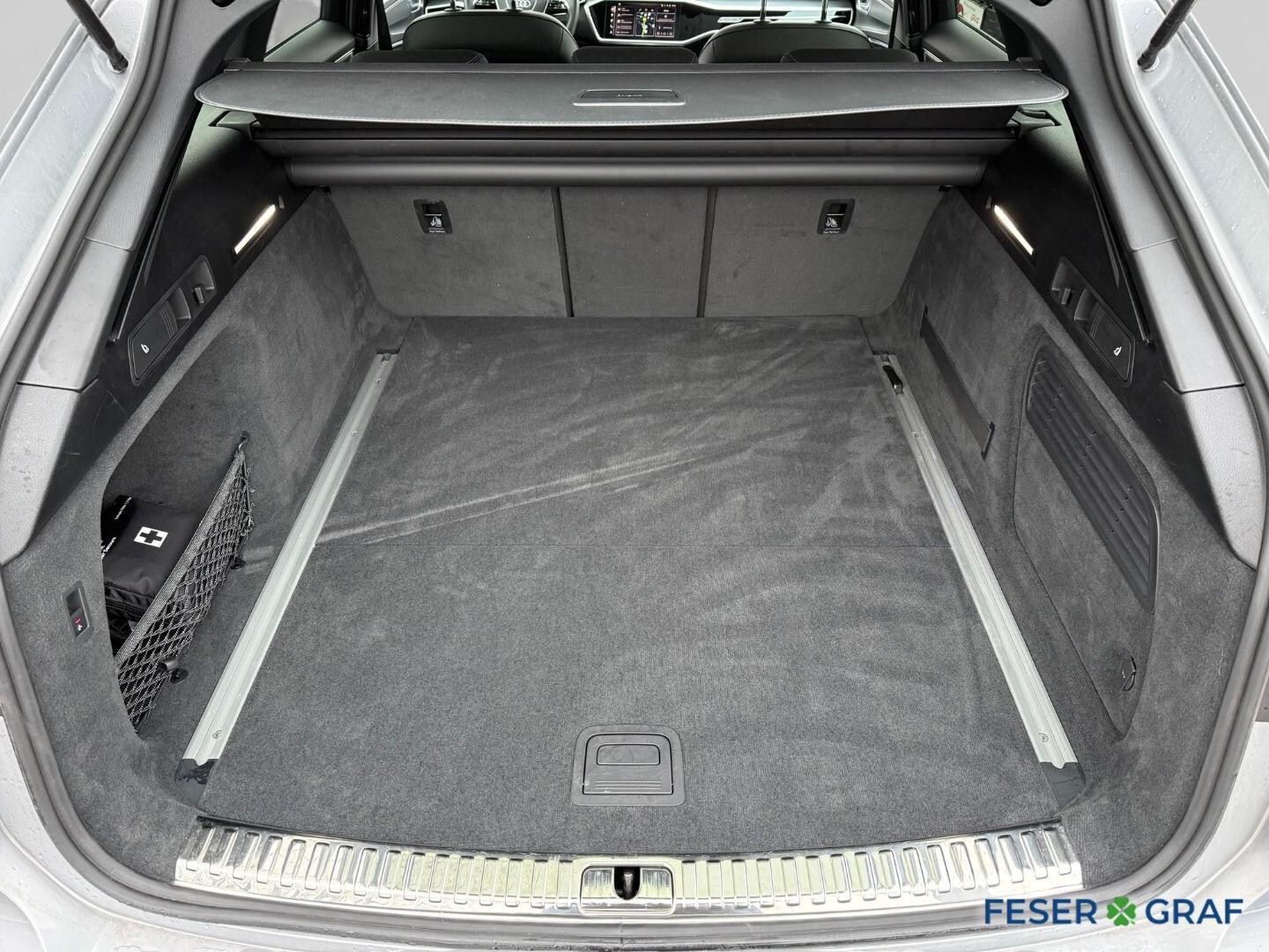 Bild über Audi A6 Avant advanced 45 TDI quattro S tronic - für weitere Informationen kontaktieren Sie den Audi Partner