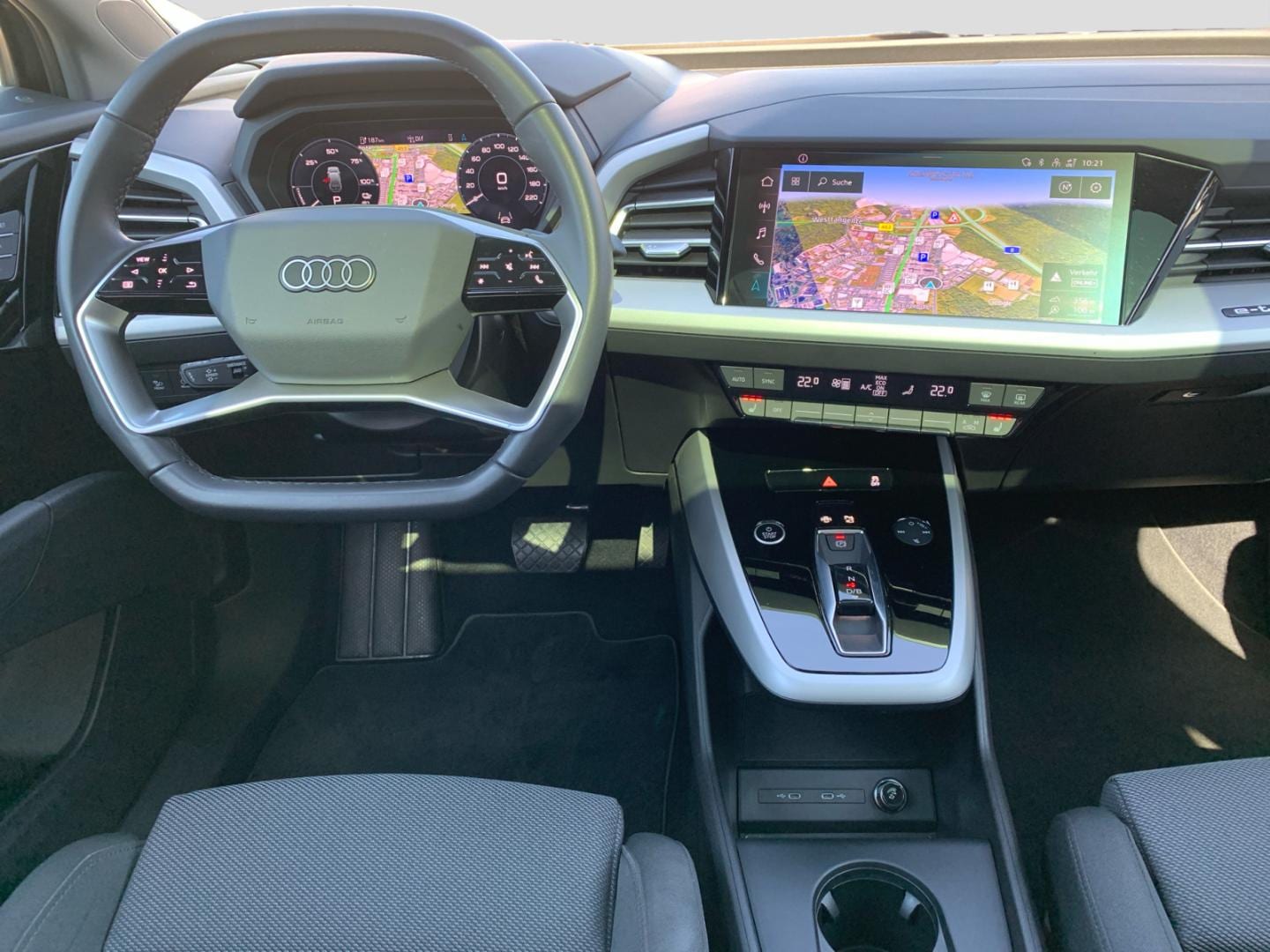 Image about Audi Q4 e-tron 40 e-tron