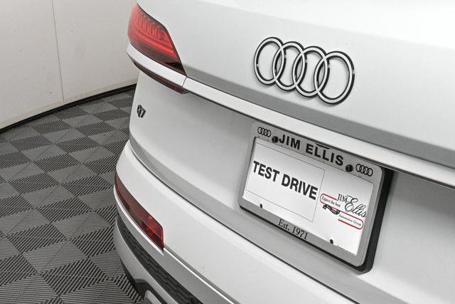2025 Audi Q7 Premium Plus - Photo 38