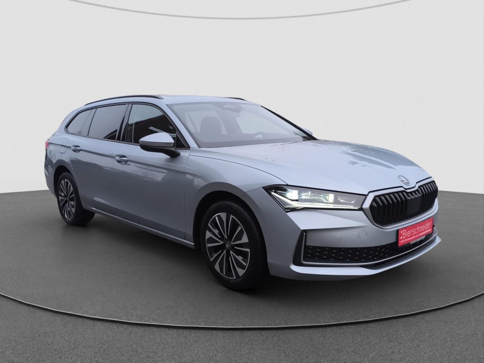 Škoda Superb Combi – Bild 6