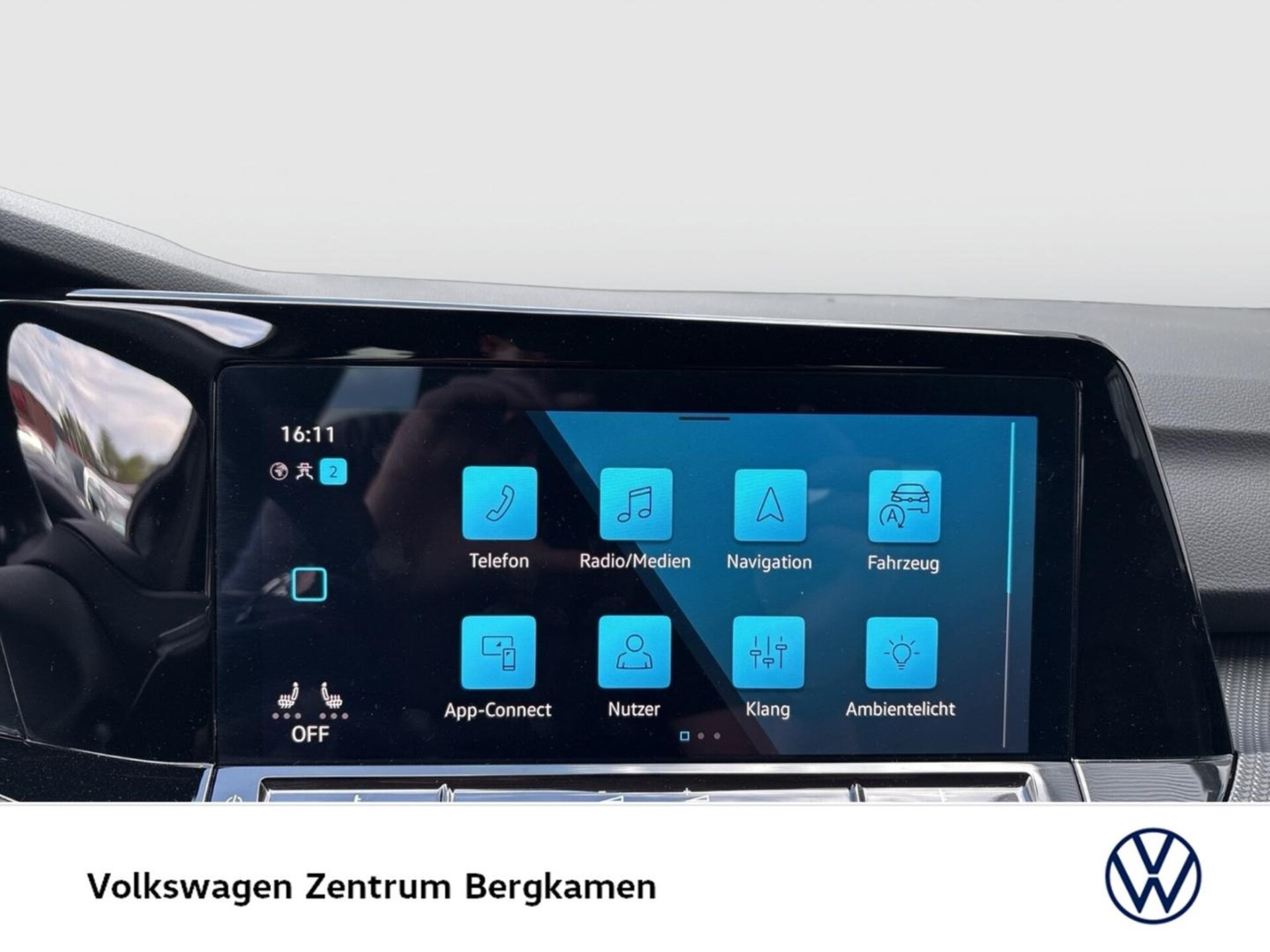 Volkswagen Golf R-Line
