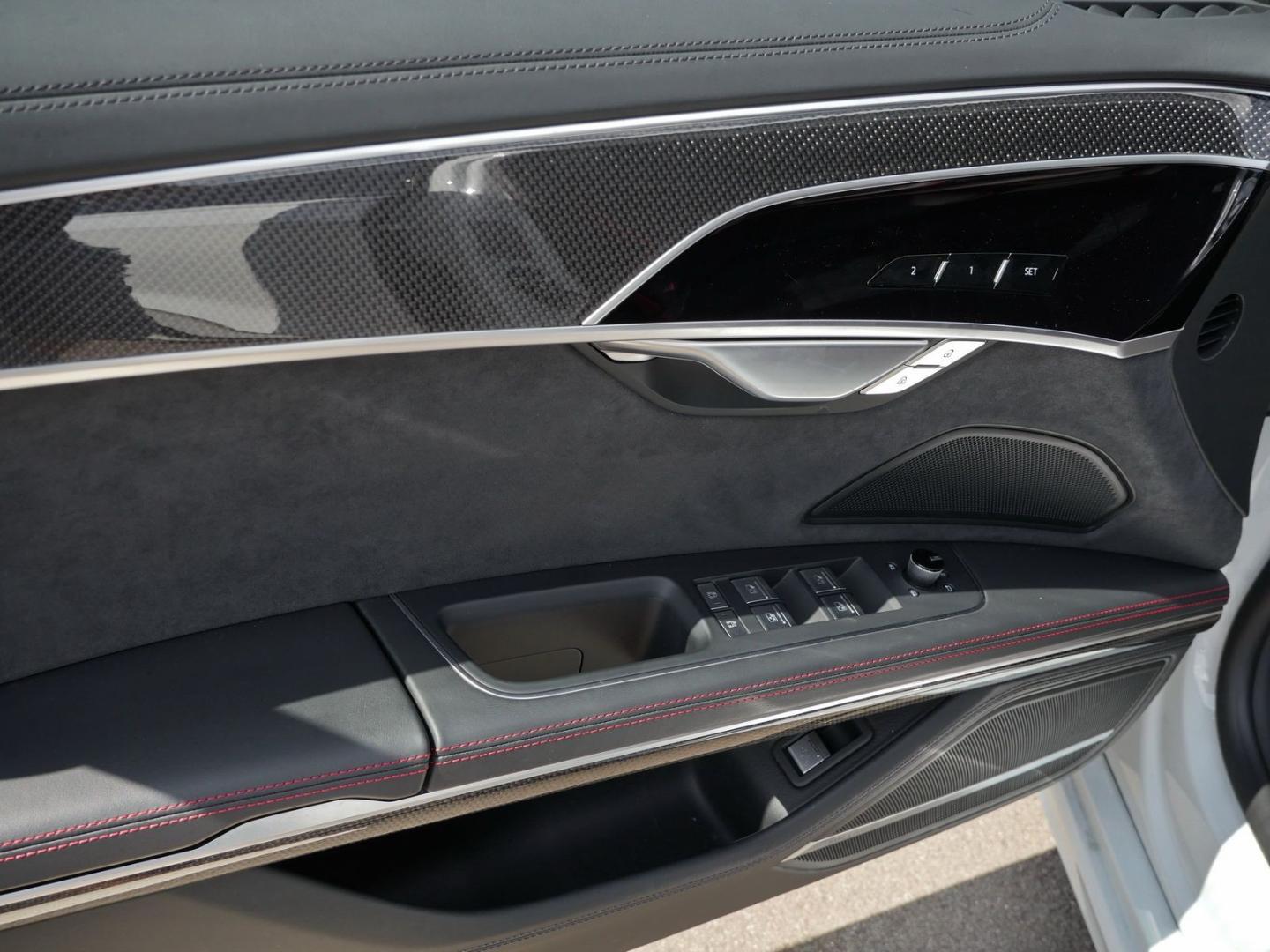 Image about Audi S8 TFSI quattro tiptronic
